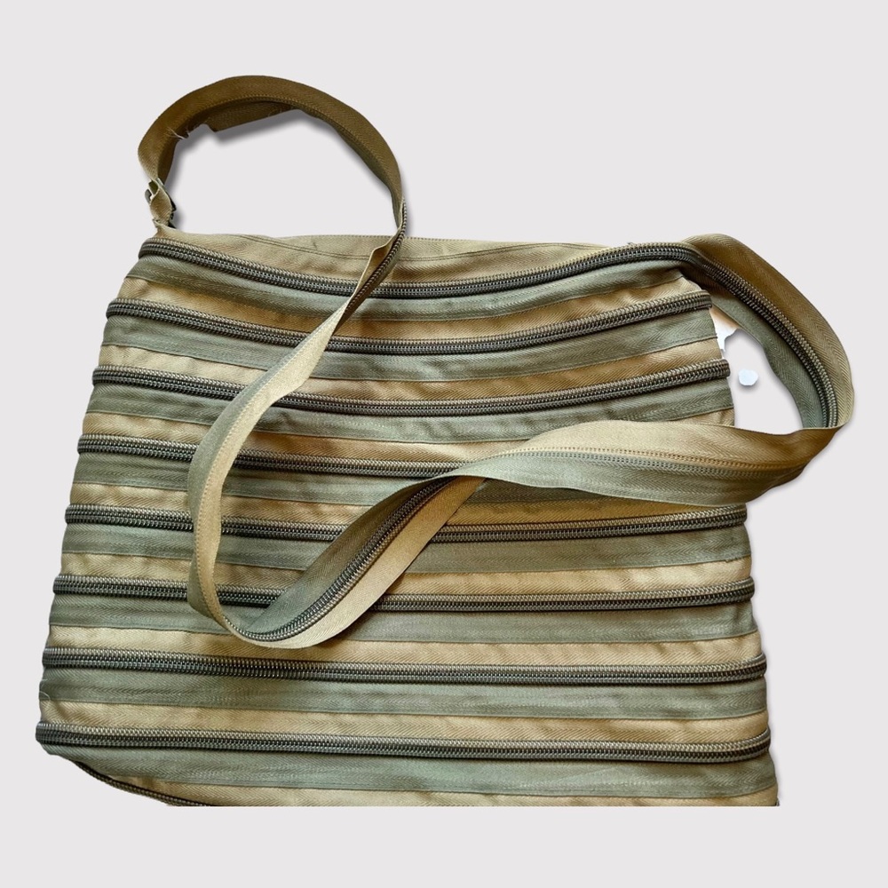 Zip-It Striped Green & Khaki Crossbody Messenger Bag Nylon Tote